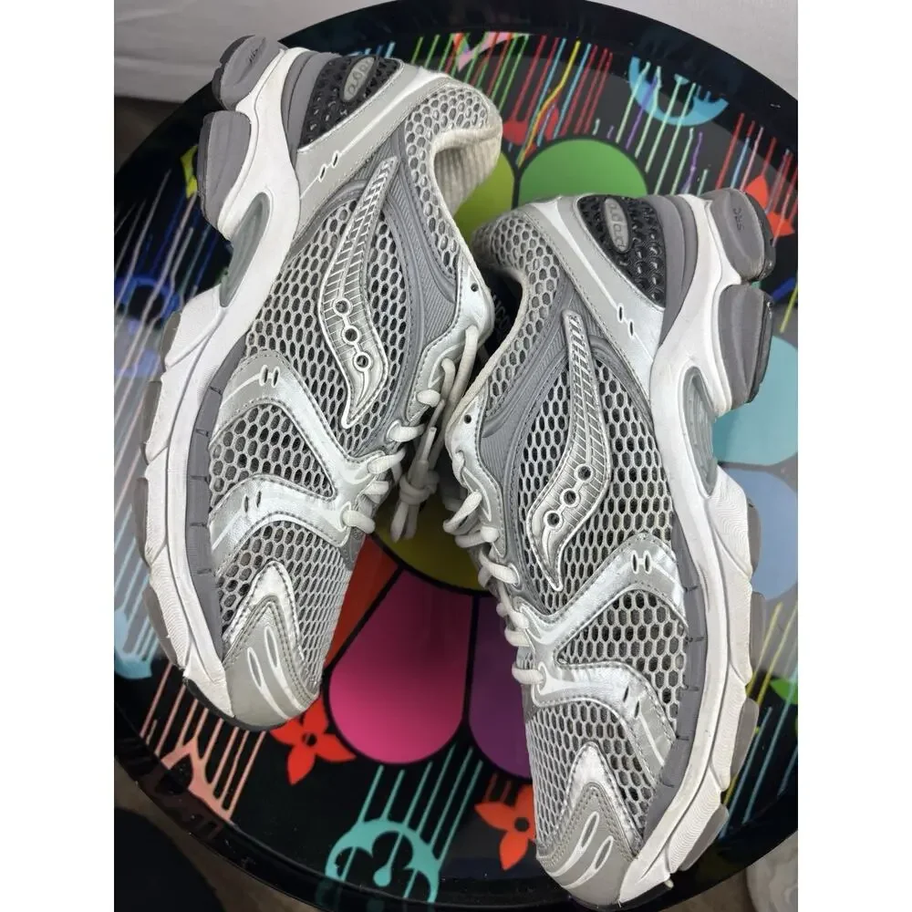 Saucony ProGrid Triumph 4 Mesh Lace-Up Low Top Sneakers Grey/Silver S70704-10